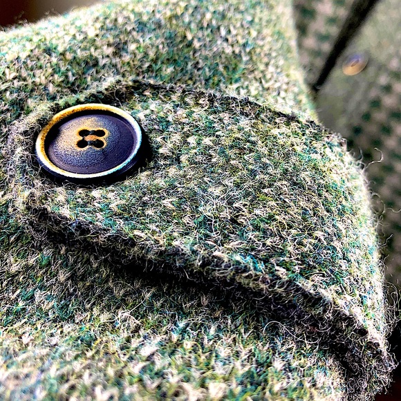 Beautiful Wool Military Grade Italian Long Coat - Picture 14 of 15